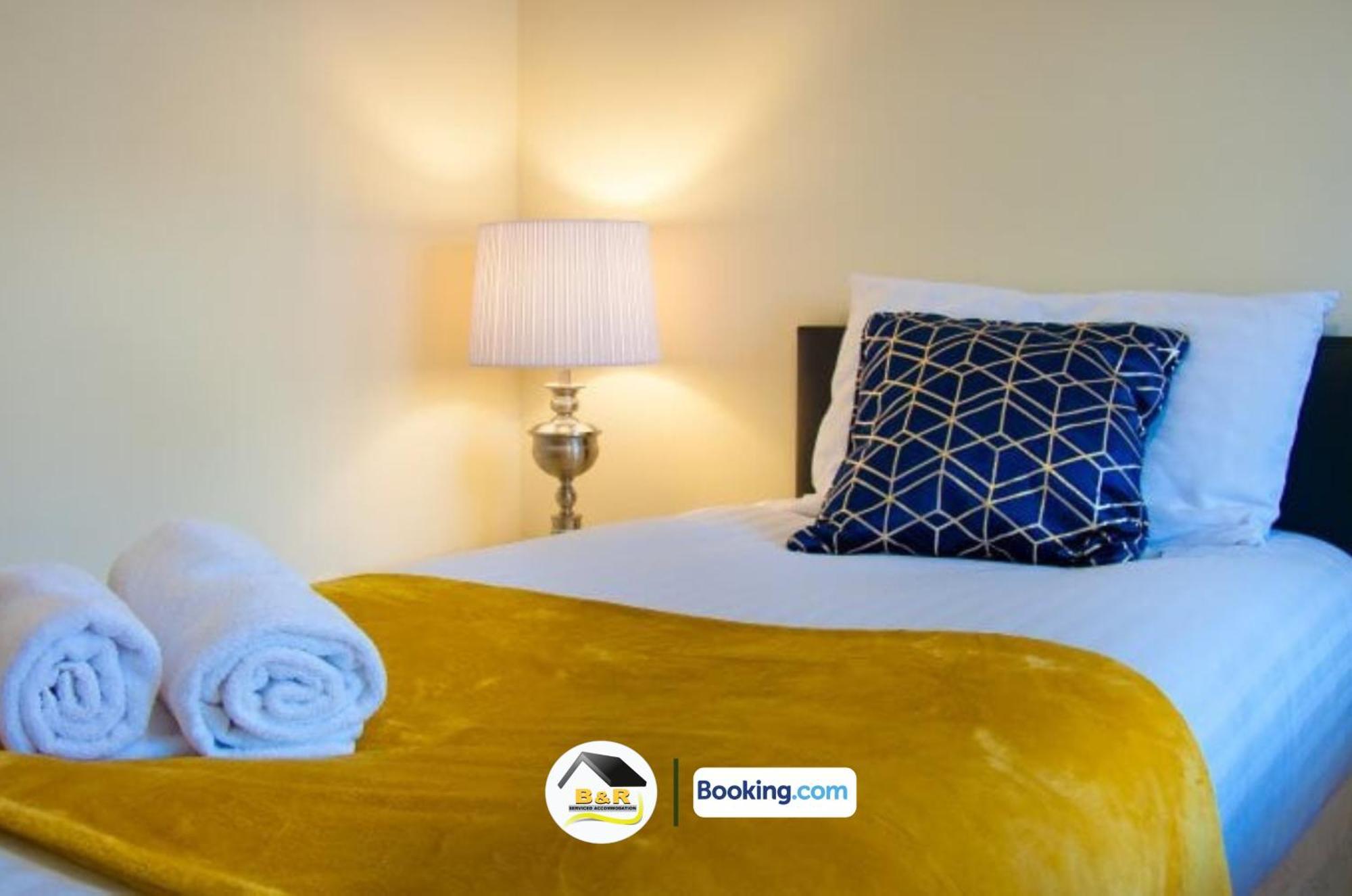 3 Bedroom House By B And R Serviced Accommodation Amesbury With Super Fast Wi-Fi 145Mbps Extérieur photo