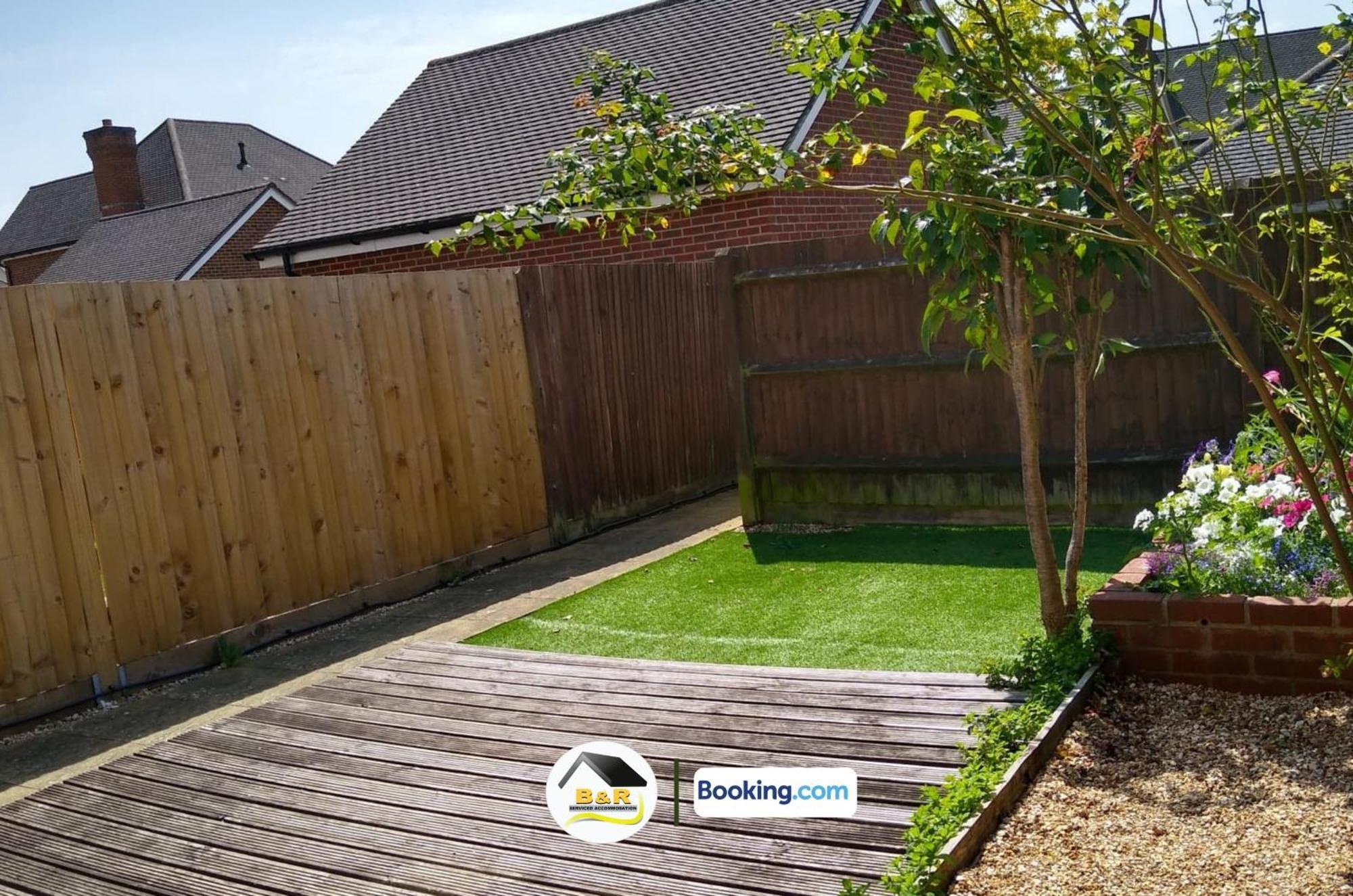 3 Bedroom House By B And R Serviced Accommodation Amesbury With Super Fast Wi-Fi 145Mbps Extérieur photo