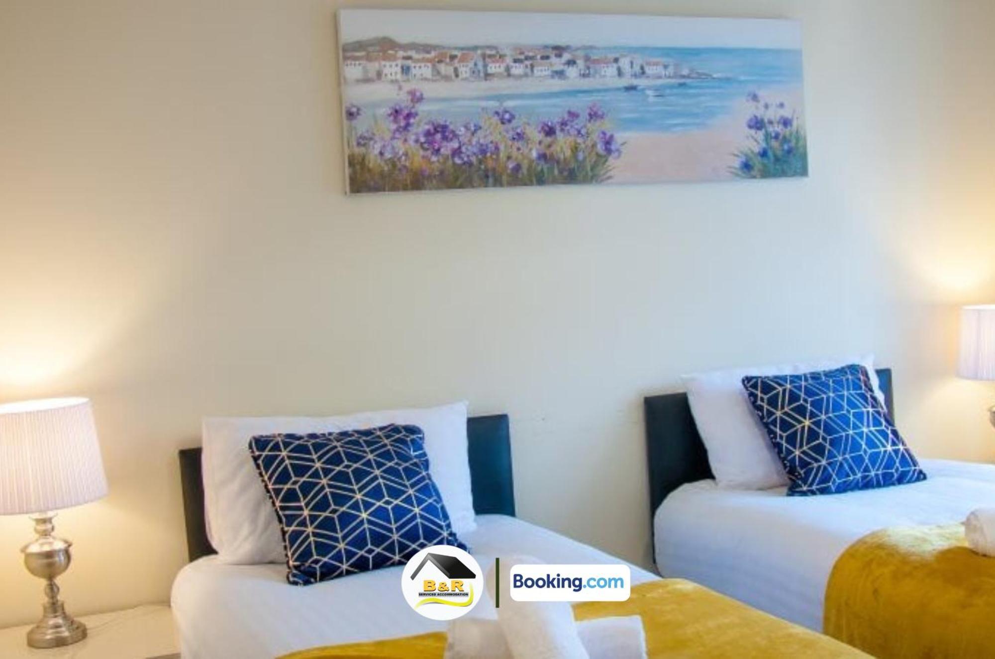 3 Bedroom House By B And R Serviced Accommodation Amesbury With Super Fast Wi-Fi 145Mbps Extérieur photo