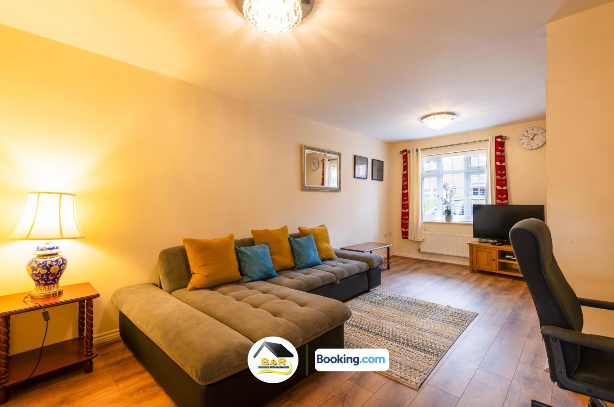 3 Bedroom House By B And R Serviced Accommodation Amesbury With Super Fast Wi-Fi 145Mbps Extérieur photo