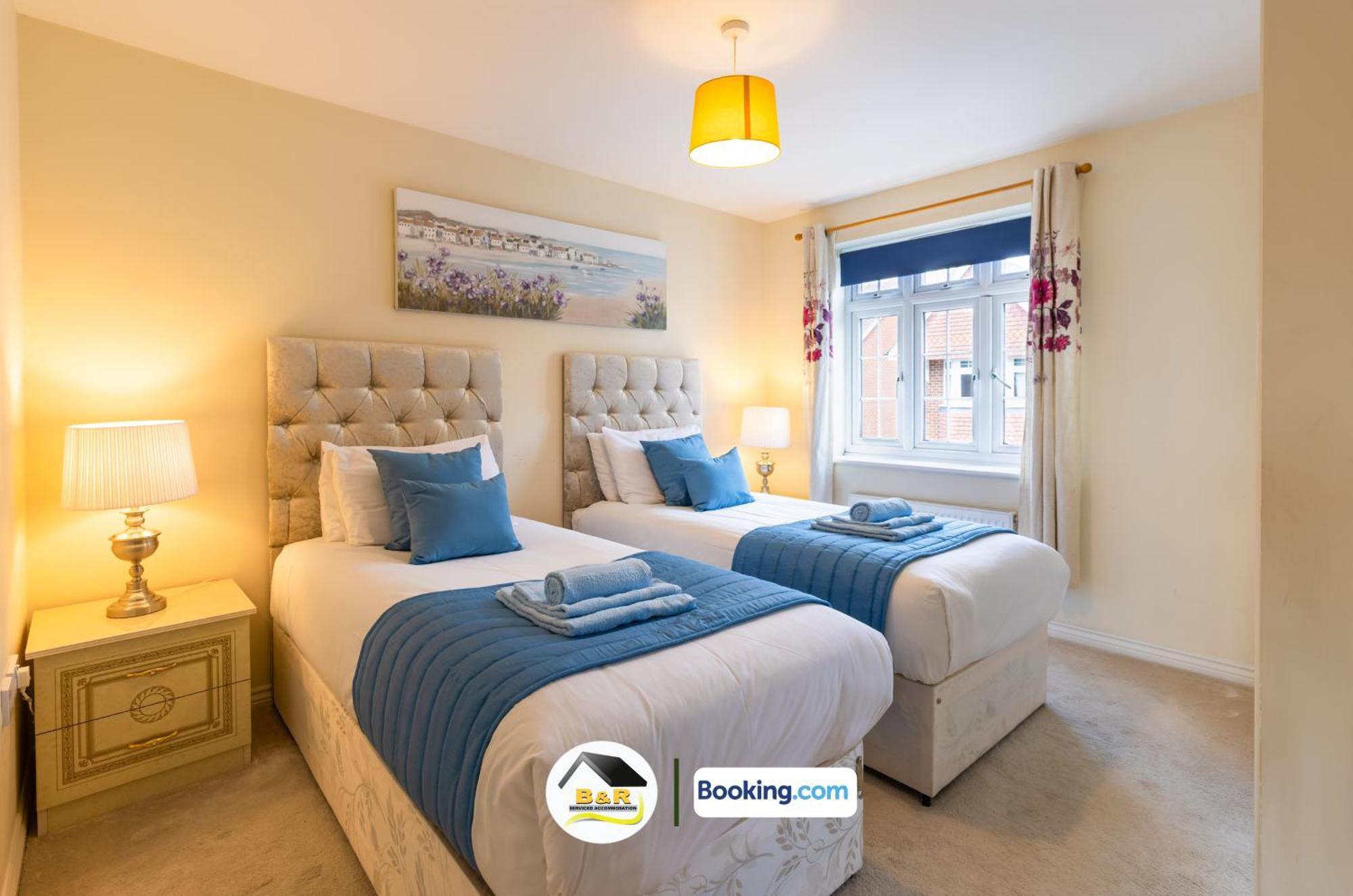 3 Bedroom House By B And R Serviced Accommodation Amesbury With Super Fast Wi-Fi 145Mbps Extérieur photo
